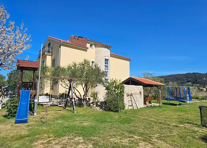 Apartments Batistic