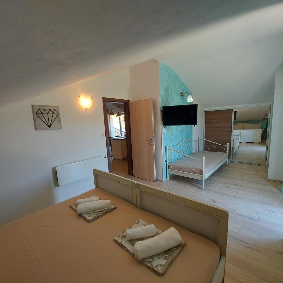 Batistic Apartment