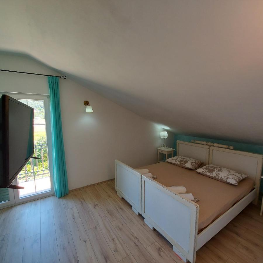 Batistic Apartment *